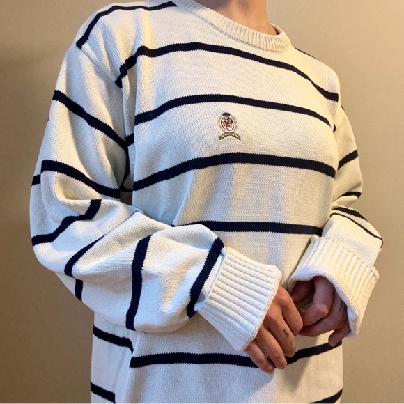Tommy Hilfiger Sweaters - Vintage Tommy Hilfiger Crew